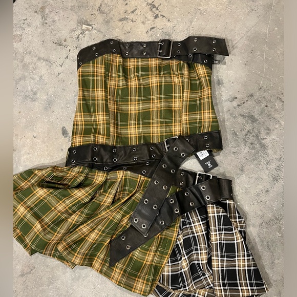 Mini Dress SOLD - Picture 4 of 4